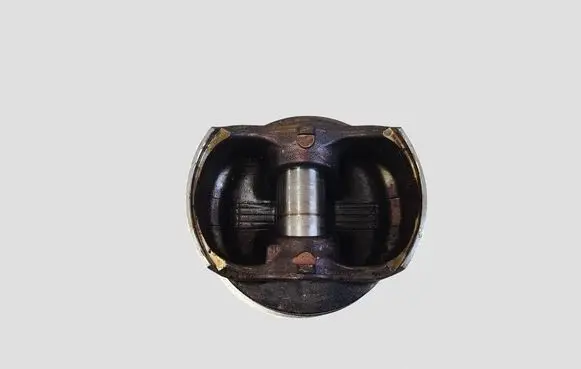 Volkswagen Golf V Piston 0000