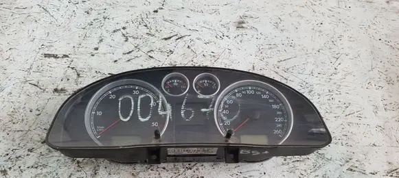 Volkswagen PASSAT B5.5 Speedometer (instrument cluster)