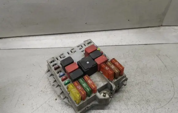 Fiat Doblo Fuse module 51763770