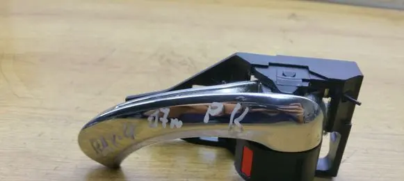 Toyota RAV 4 (XA30) Front door interior handle
