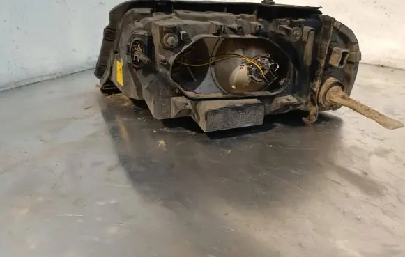 Volkswagen Sharan Headlight/headlamp