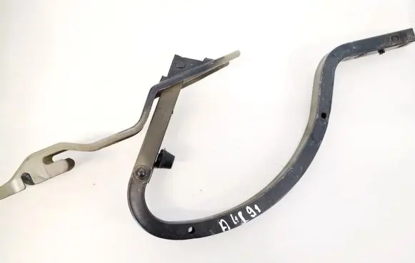 Toyota RAV 4 (XA30) Tailgate/trunk/boot hinge