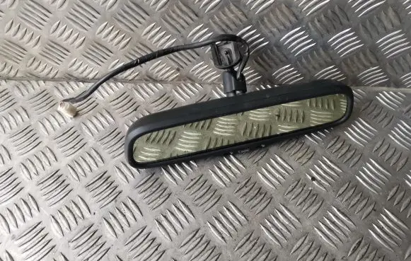 Rear view mirror (interior)