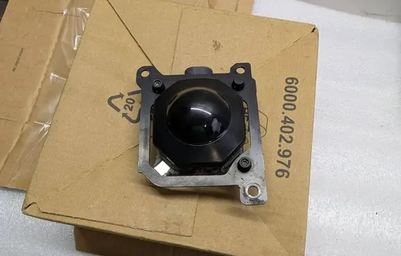 Porsche Taycan 9J1 Distronic sensor radar 9J1907561G 0203304738