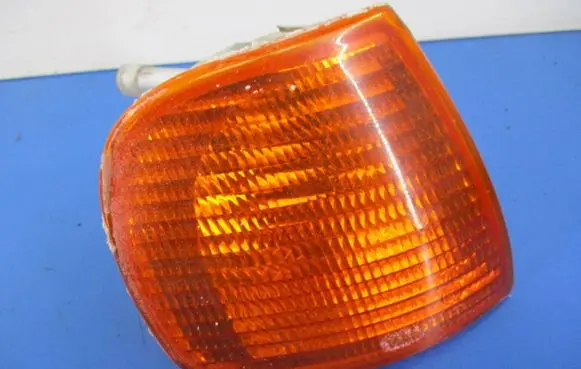 Volkswagen Caddy Front indicator light