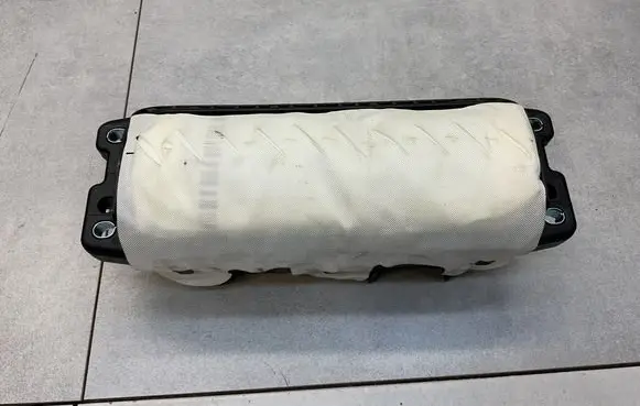 Volkswagen Sharan Passenger airbag 7N0880204A