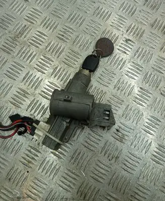 Volkswagen Sharan Ignition lock P012106