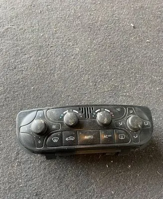 Mercedes-Benz C W203 Climate control unit A2098300085 9140010497