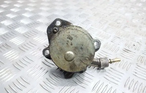 Citroen C5 Vacuum pump 9631971580