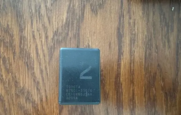 Toyota bZ4X Other devices 8750133010