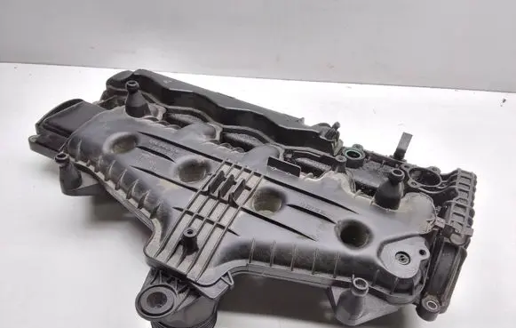 Volvo S60 Rocker cam cover 31330239