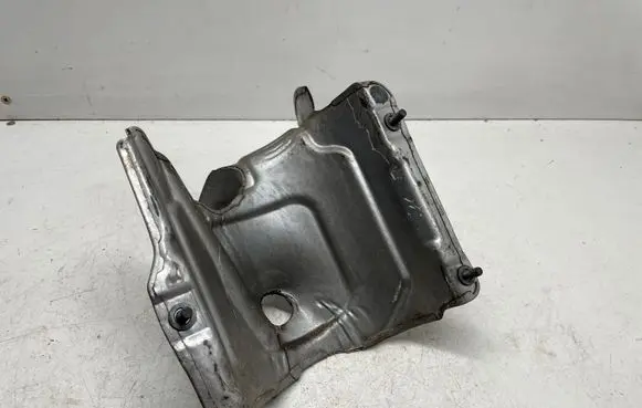 BMW 1 F20 F21 Heat shield in engine bay 7606648