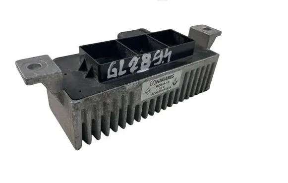 Renault Trafic III (X82) Glow plug pre-heat relay 8200558438A
