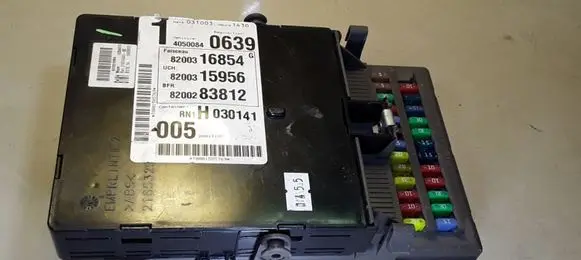 Renault Laguna II Comfort/convenience module 8200283812 82003168548200315956 21653291
