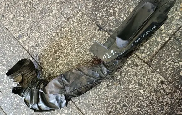 Air intake duct part