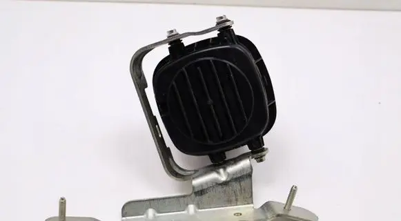 Alfa Romeo Tonale Front door speaker