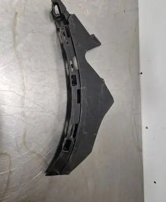 Mercedes-Benz GLC C253 Front bumper mounting bracket A2538857702