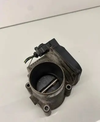 Skoda Fabia Mk2 (5J) Throttle valve 03C133062C A2C53030936