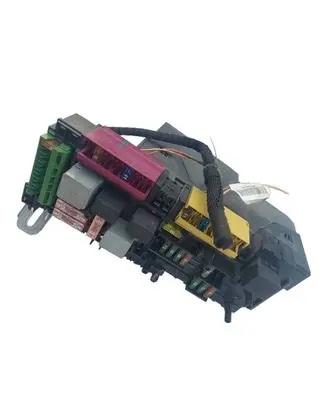 Mercedes-Benz C W204 Fuse module 5DK00922589