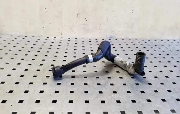 Porsche Cayenne (92A) Engine coolant pipe/hose 7P6122109C