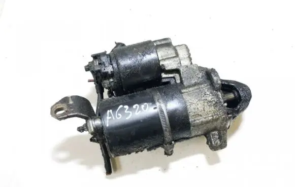 Volkswagen PASSAT B5 Starter motor 1005821933