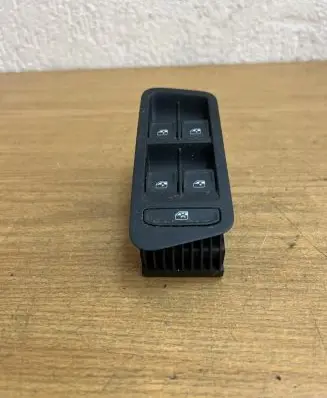 Skoda Karoq A set of switches 5G09598570 5G1867255