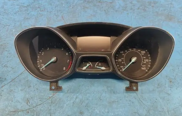 Ford Escape III Dashboard GJ5T10849TF