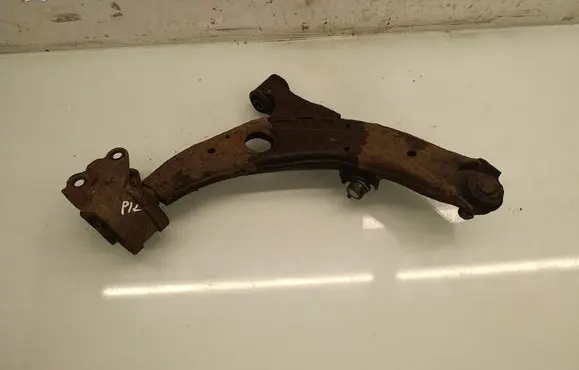 Mazda CX-7 Front lower control arm/wishbone