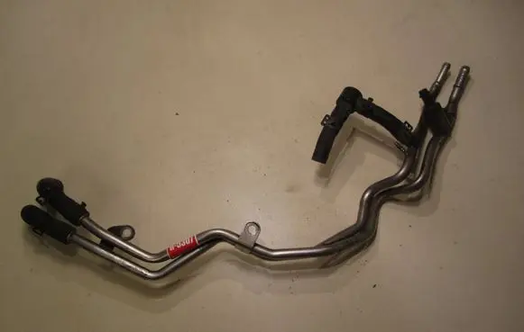Audi A6 S6 C6 4F Fuel injector supply line/pipe 03L201360K 2610H