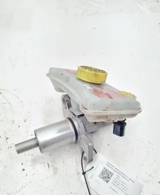Audi A6 S6 C6 4F Master brake cylinder
