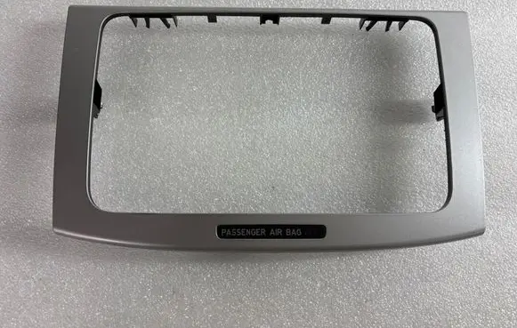Volkswagen PASSAT B6 Radio/GPS head unit trim 3C0858069AC