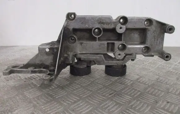 Volvo XC90 Timing belt/chain tensioner 30757168