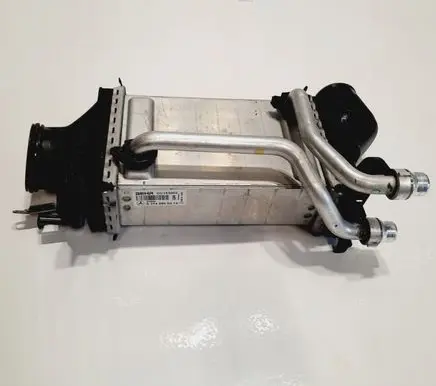 Mercedes-Benz C W205 Intercooler radiator A2740900414