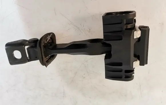 Skoda Fabia Mk2 (5J) Rear door check strap stopper 5J6839249
