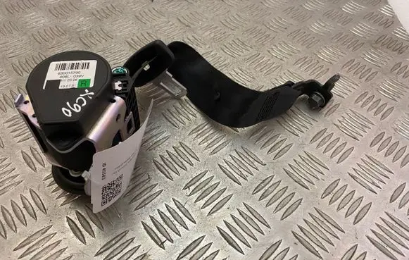Volvo XC90 Third row seat belt 31484584