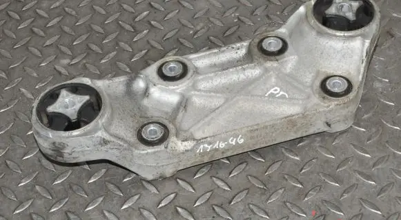 Tesla Model S Engine mount bracket