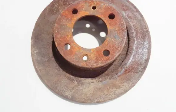 Citroen C5 Rear brake disc neventiliuojamas