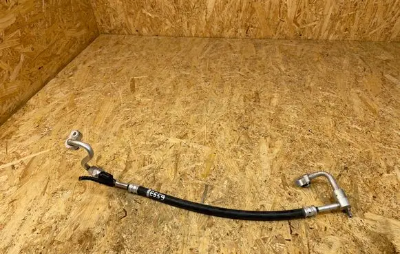Air conditioning (A/C) pipe/hose