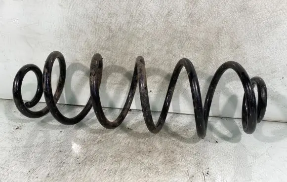 Audi A4 S4 B8 8K Rear coil spring