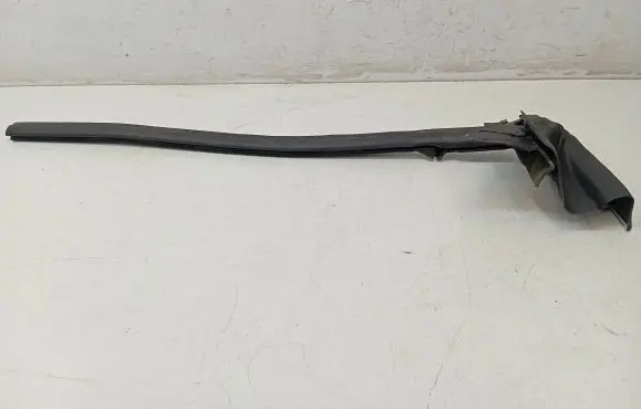 Mercedes-Benz E W238 Rubber seal rear door window/glass A2386730800