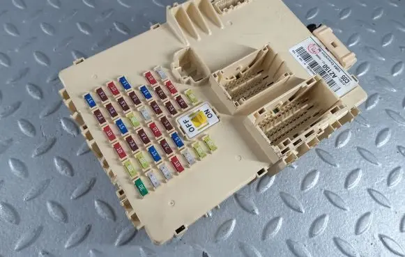 KIA Ceed Fuse box set 91950A2150