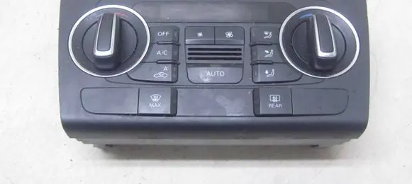 Audi Q3 8U Climate control unit 8U0820043F