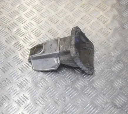 BMW 6 E63 E64 Engine mounting bracket 2282633
