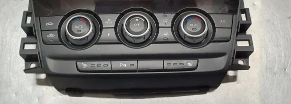 Mazda 6 Climate control unit GHS461190K