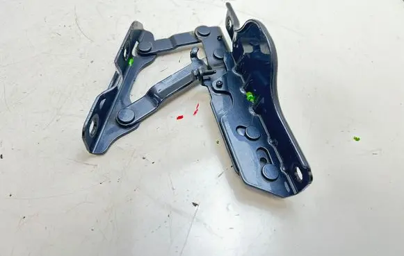 Tesla Model S Engine bonnet/hood hinges