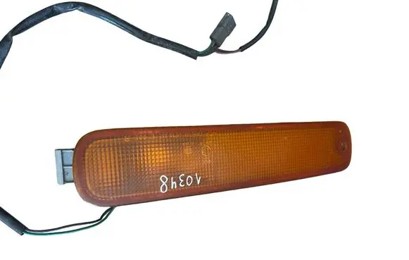 Mazda 323 Front indicator light 21061700
