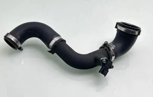 KIA Sportage Intercooler hose/pipe 282612B740