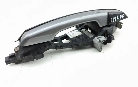 Rear door exterior handle