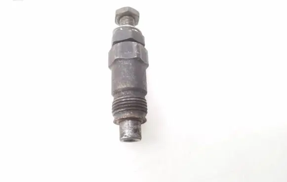 Nissan Patrol Y61 Fuel injector
