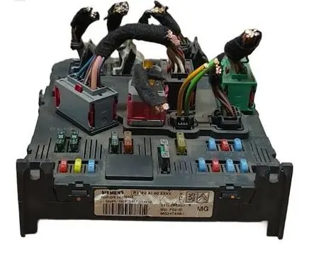 Citroen C3 Fuse module 9652474480